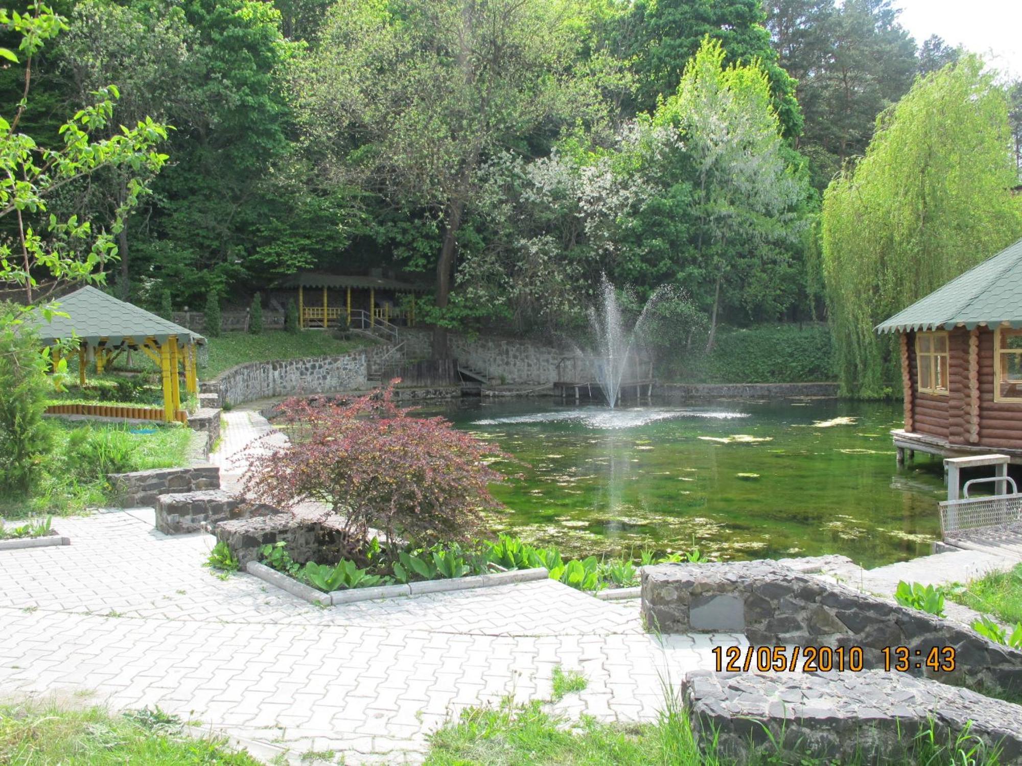 Oazis-M Hotel Babin Bagian luar foto
